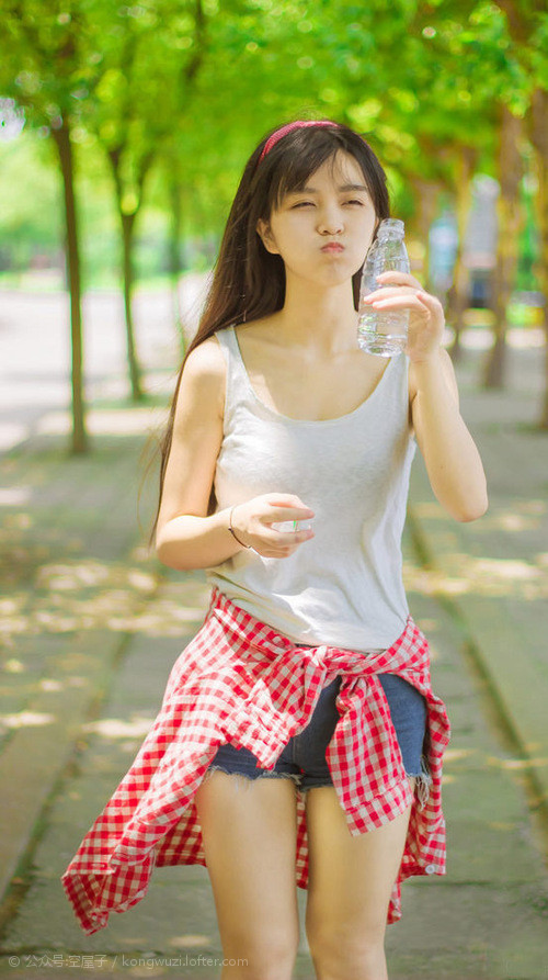 城市体育文化节促进青少年篮球热情，营造健康青春氛围，青少年篮球活动